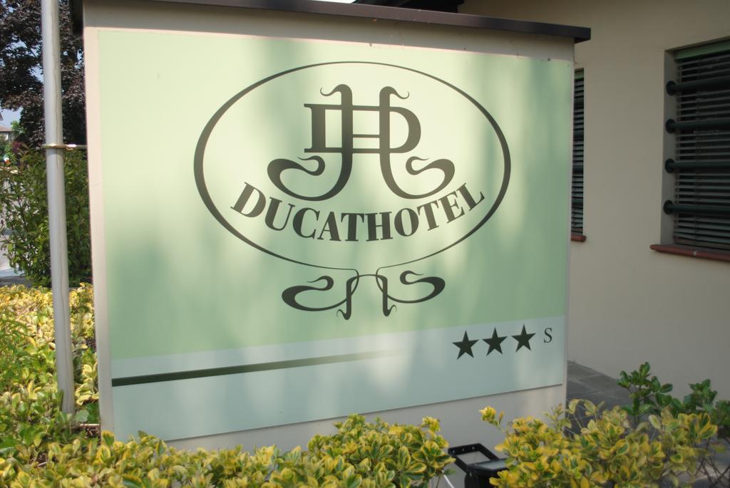 Ducathotel Torrile Exterior photo